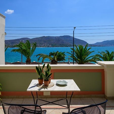 Seaside Apartment サラミス エクステリア 写真