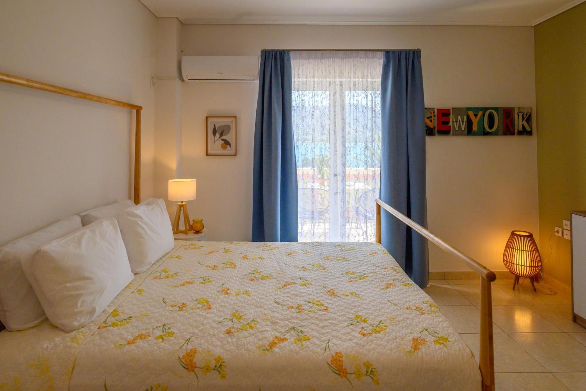 Seaside Apartment サラミス エクステリア 写真