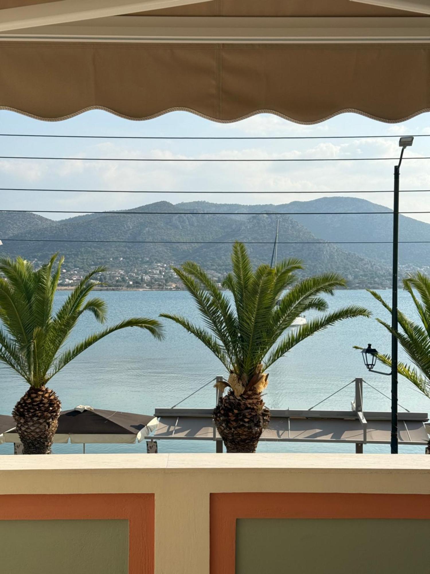 Seaside Apartment サラミス エクステリア 写真